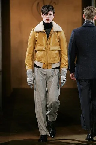 Look 25
